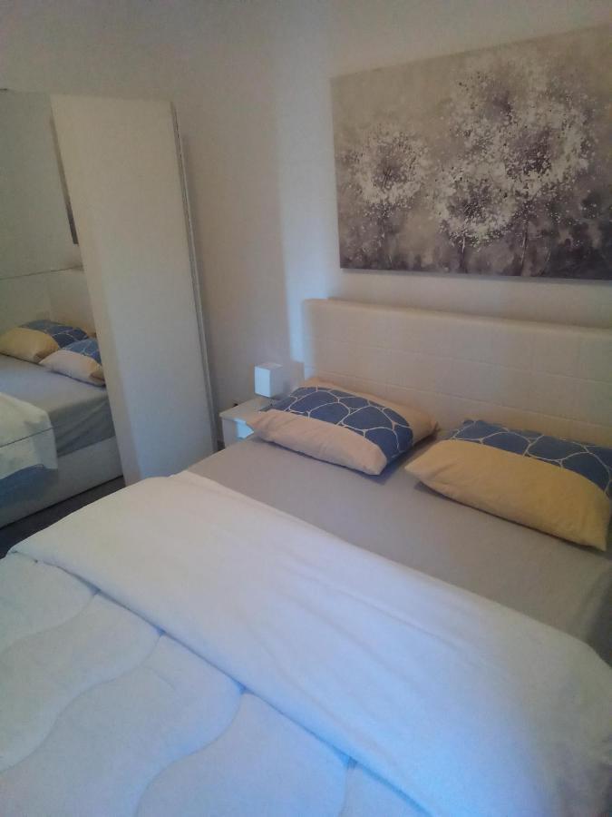 Apartments Lili Zadar Bagian luar foto