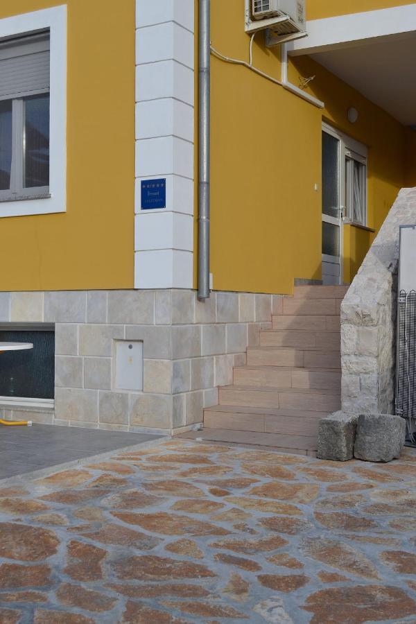 Apartments Lili Zadar Bagian luar foto